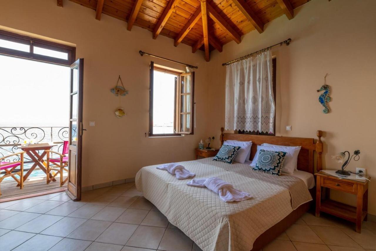 Villa Leleka Chalki Town Екстер'єр фото