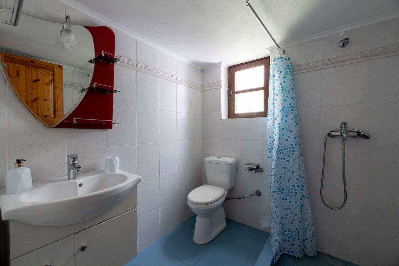 Villa Leleka Chalki Town Екстер'єр фото