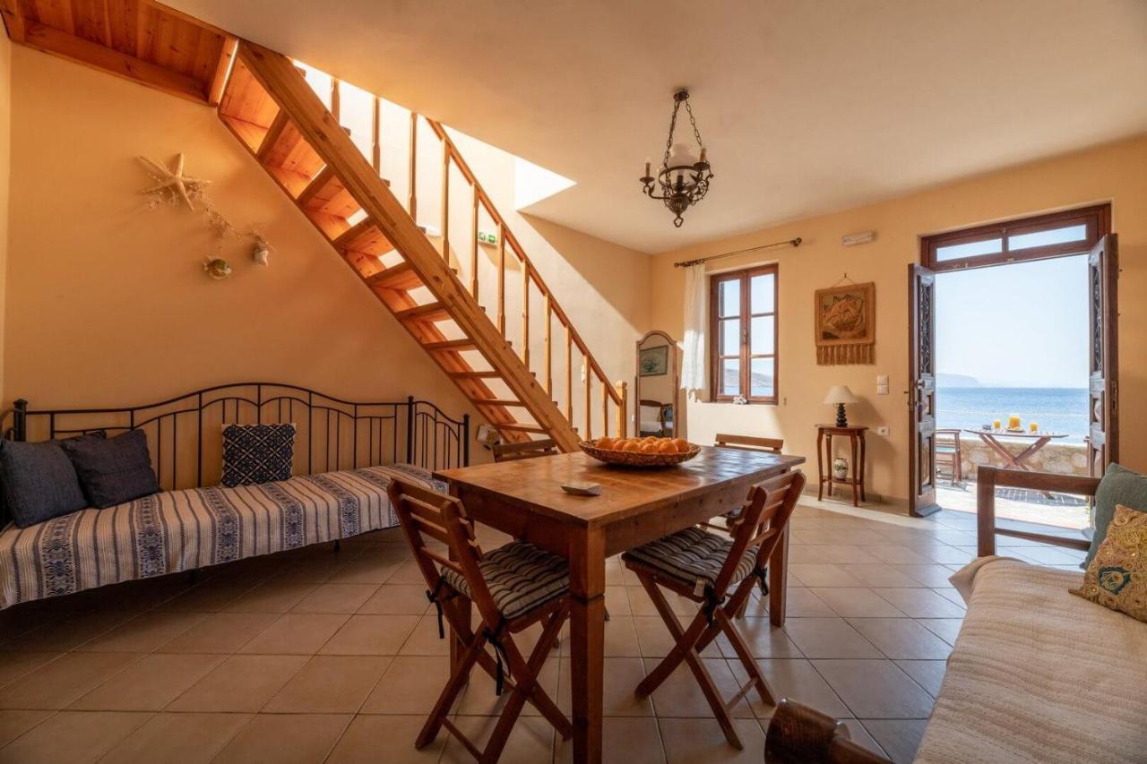 Villa Leleka Chalki Town Екстер'єр фото