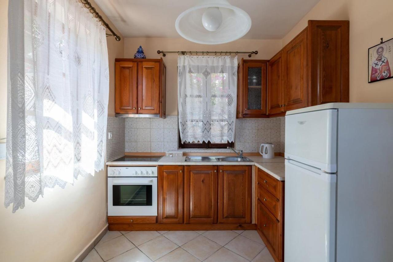 Villa Leleka Chalki Town Екстер'єр фото